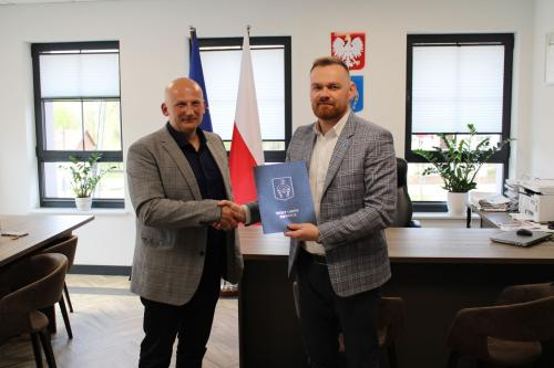 Podpisanie umowy na budowę oczyszczalni ścieków w miejscowości Grzebowilk